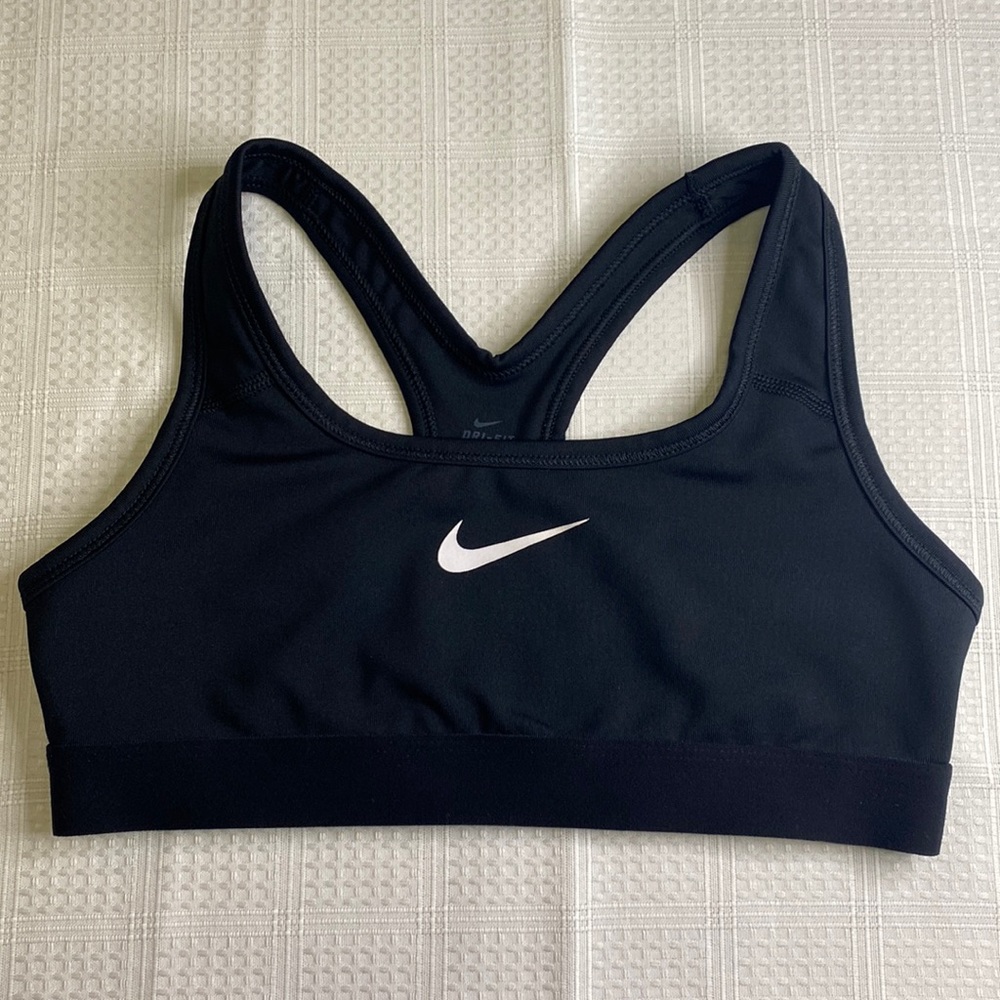Nike Sport Bra Medium but fits XS